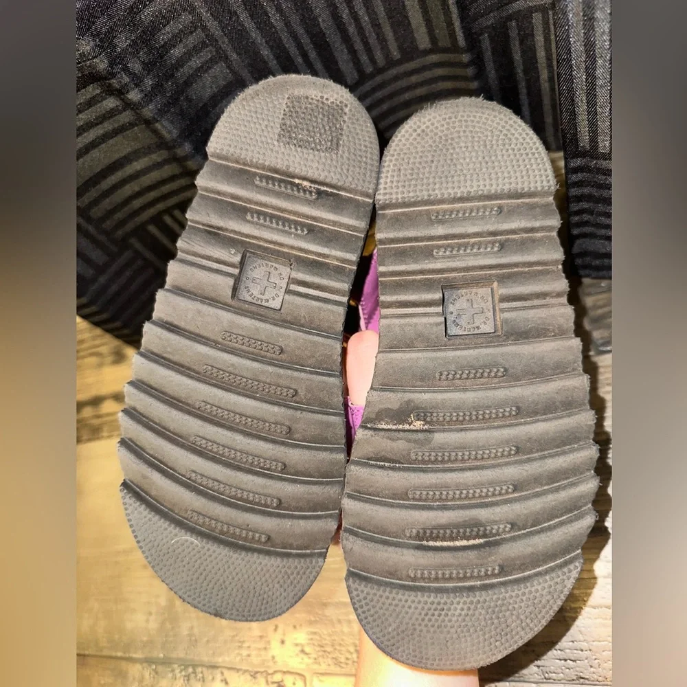 Dr. Martens Klaire J Soft Wair Little girl sandals